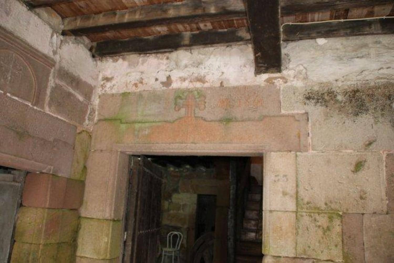 8 soveværelse Finca/Landehus til salg i Cabezon de la Sal - € 239.000 (Ref: 8097690)