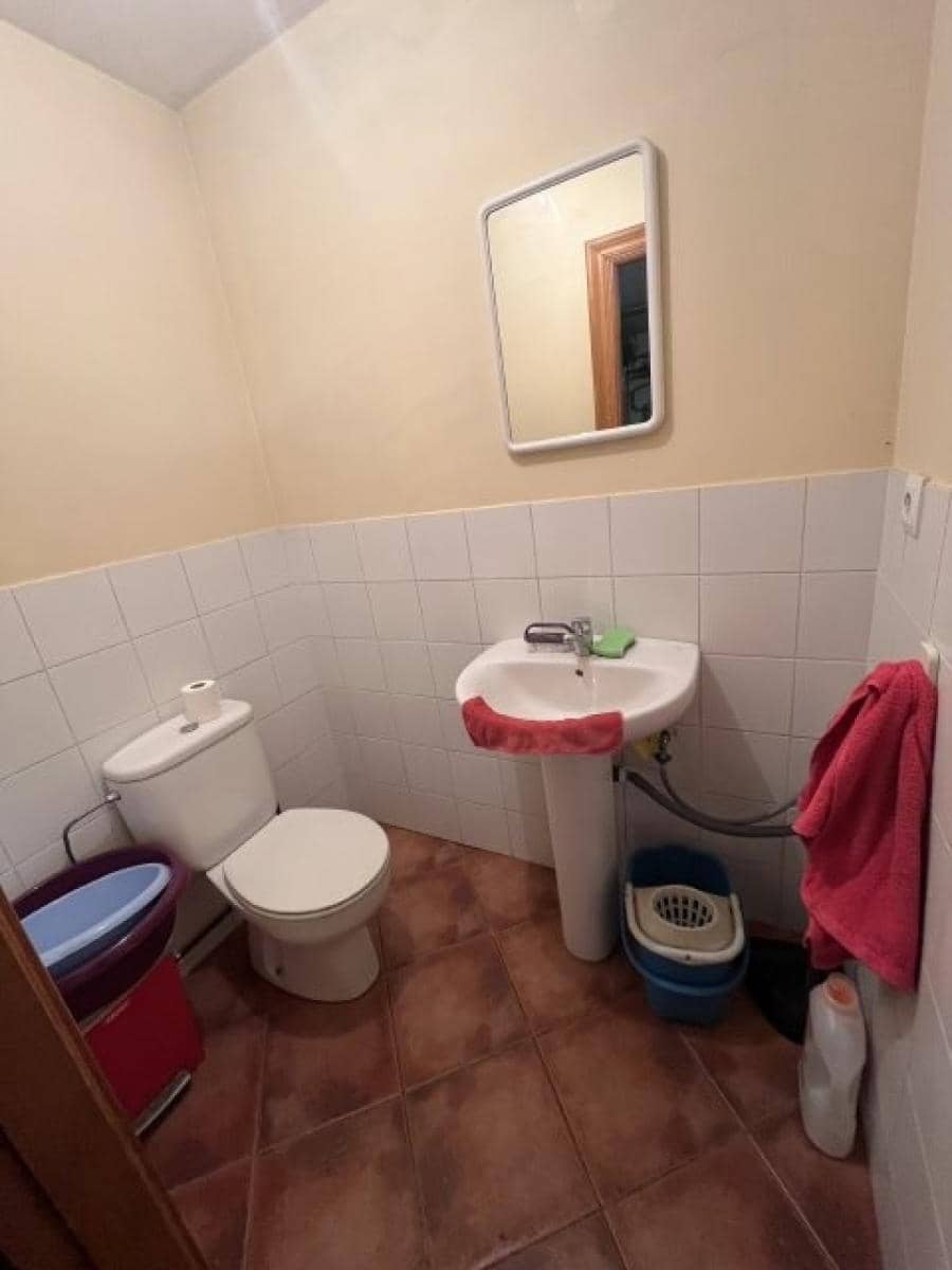 6 bedroom Villa for sale in Hinojedo - € 550,000 (Ref: 8304583)