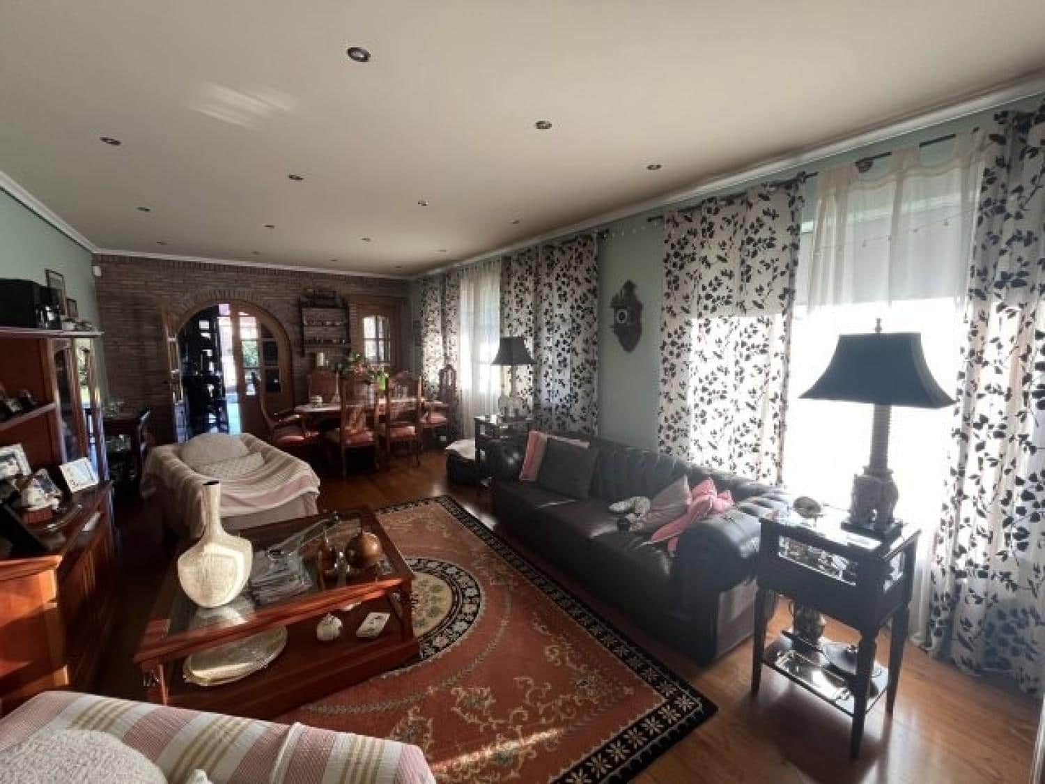 6 bedroom Villa for sale in Hinojedo - € 550,000 (Ref: 8304583)