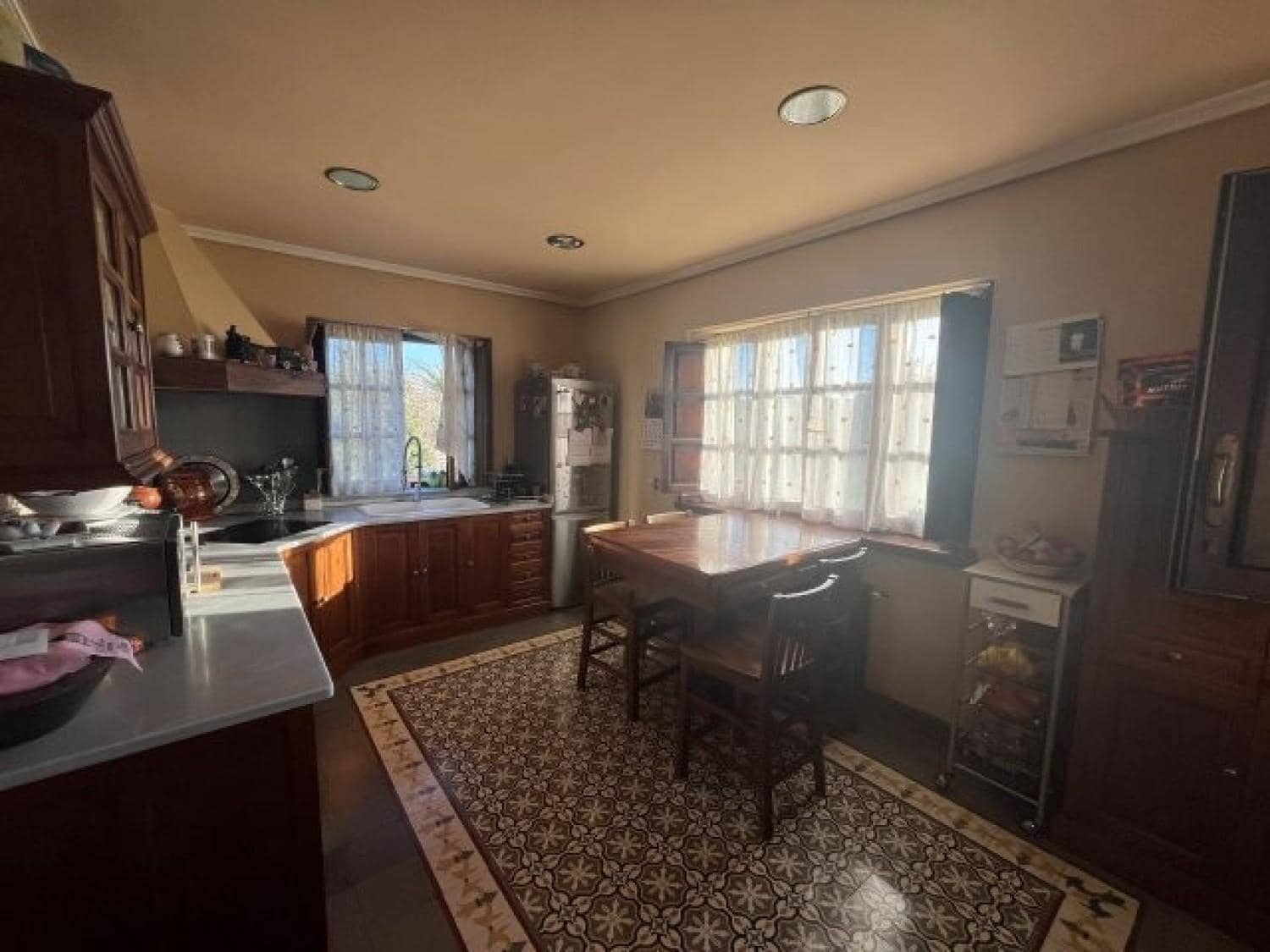 6 bedroom Villa for sale in Hinojedo - € 550,000 (Ref: 8304583)