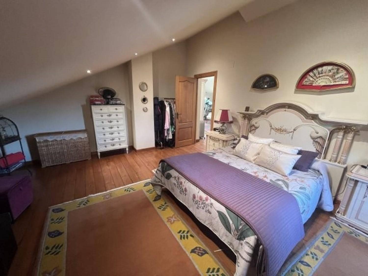 6 bedroom Villa for sale in Hinojedo - € 550,000 (Ref: 8304583)