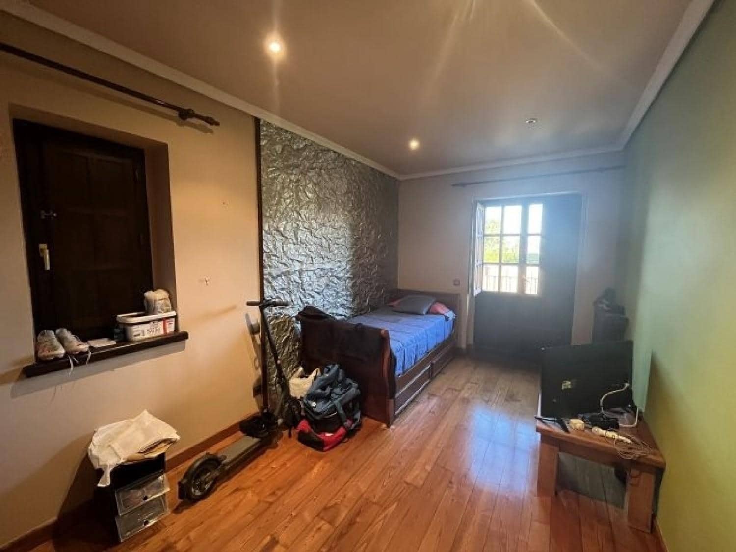 6 bedroom Villa for sale in Hinojedo - € 550,000 (Ref: 8304583)