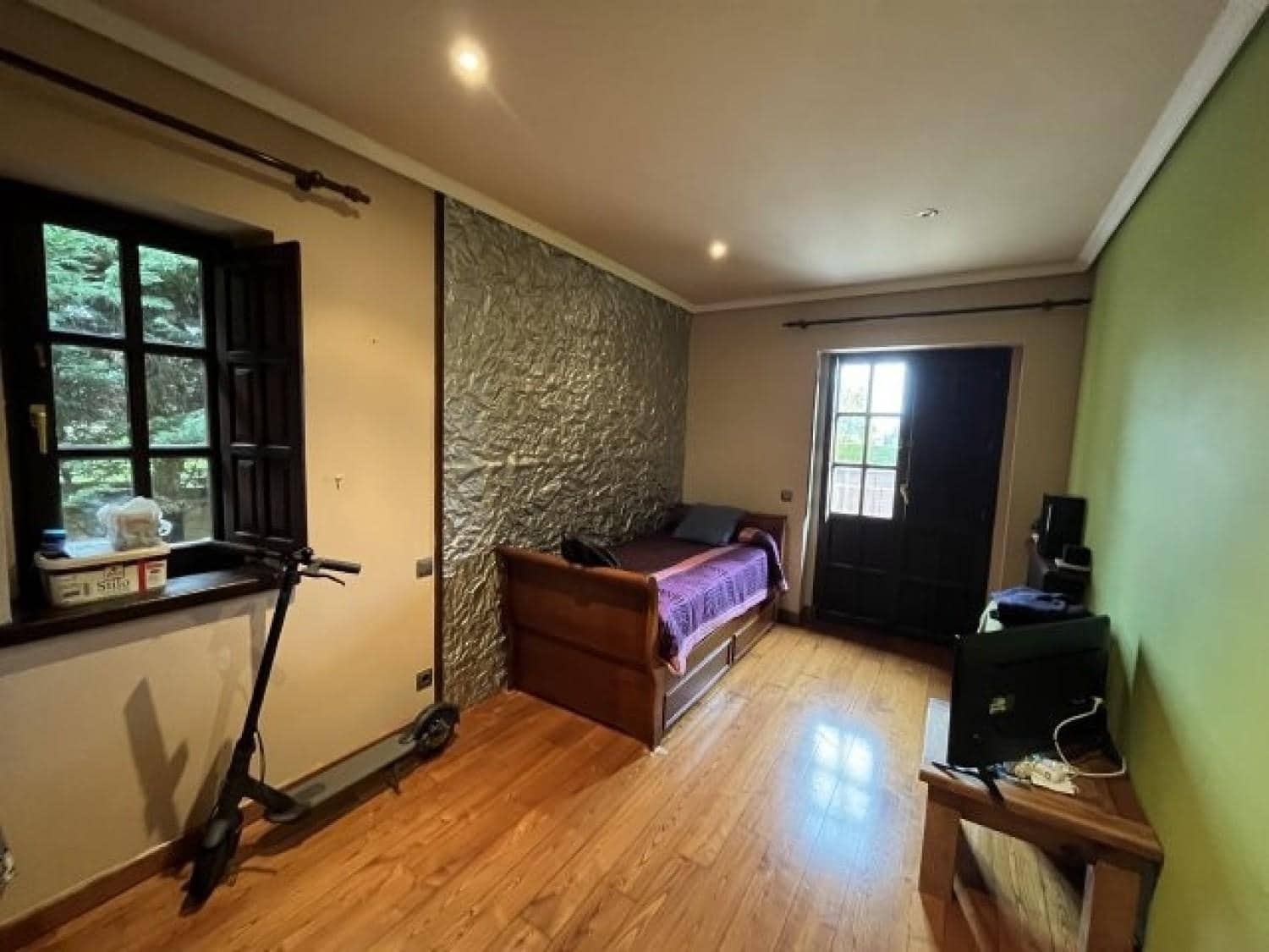 6 bedroom Villa for sale in Hinojedo - € 550,000 (Ref: 8304583)