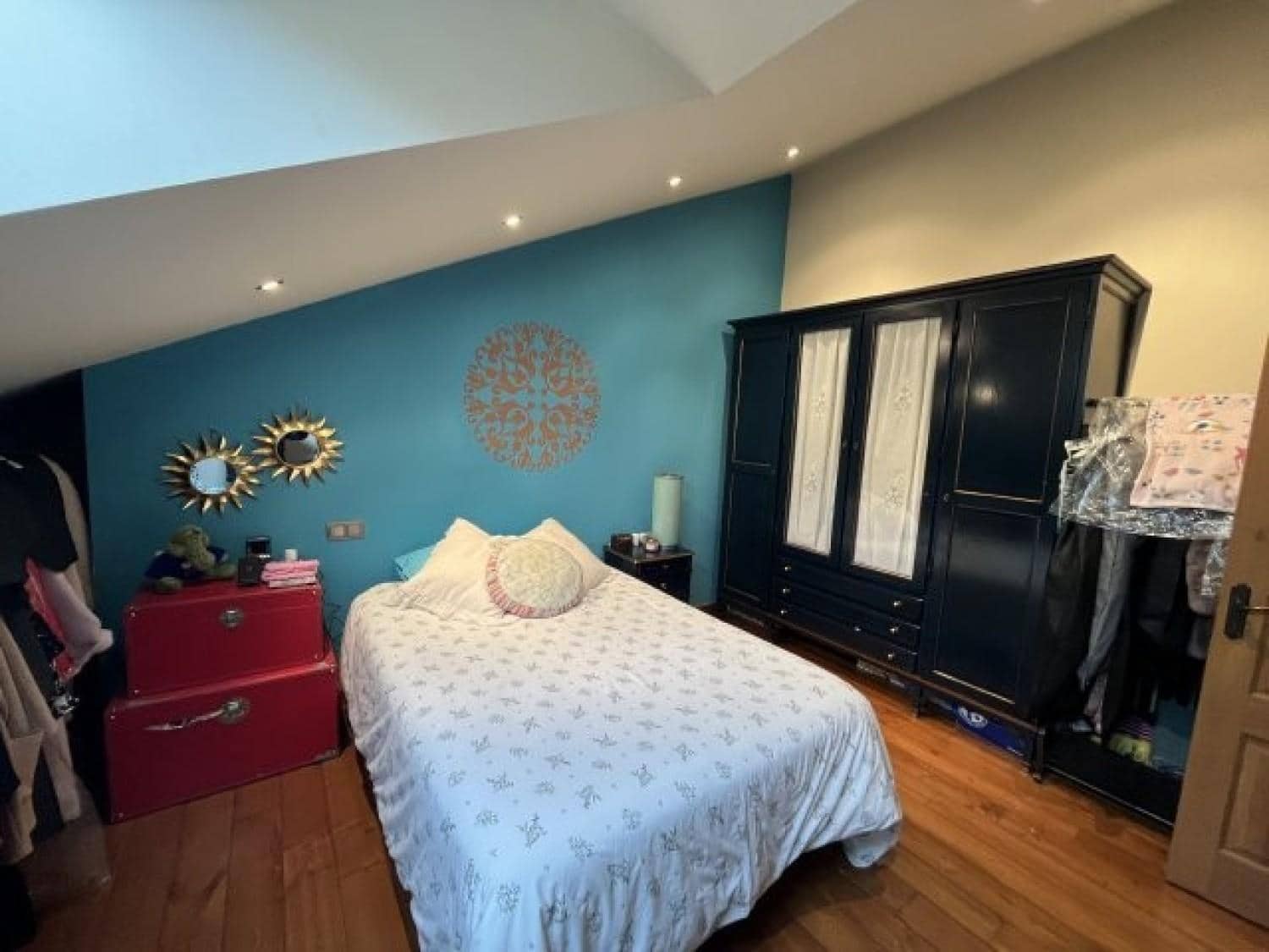 6 bedroom Villa for sale in Hinojedo - € 550,000 (Ref: 8304583)