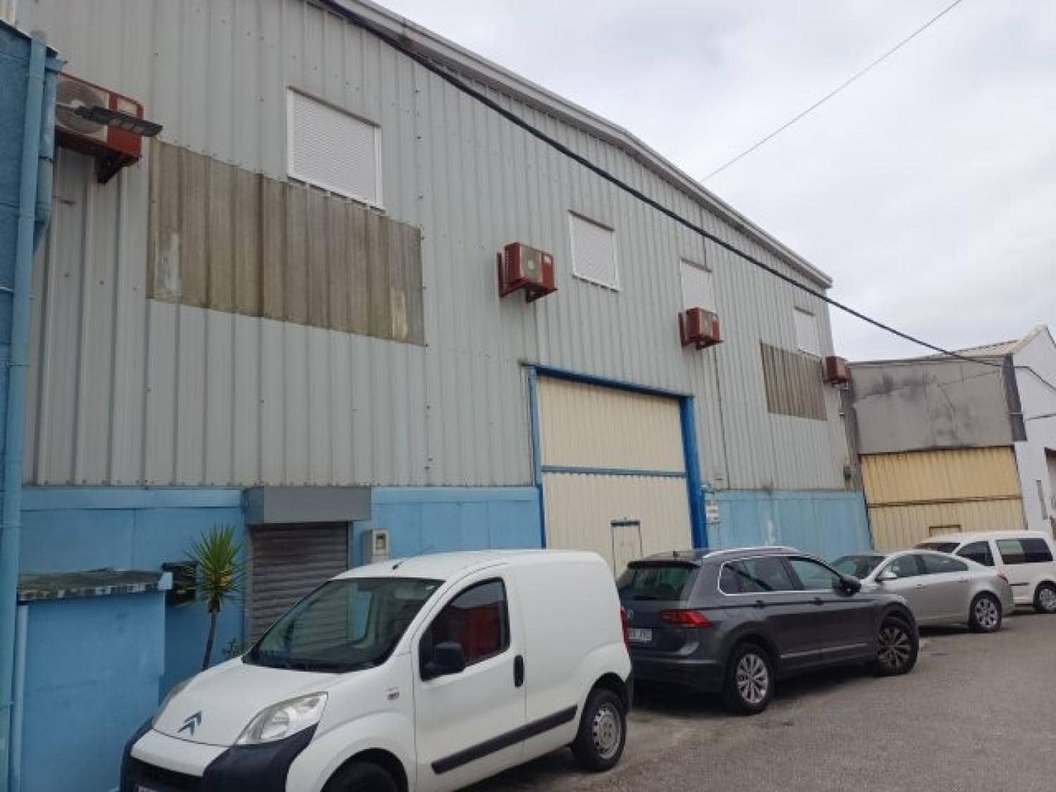 Erhverv til salg i Santander - € 270.000 (Ref: 8413377)