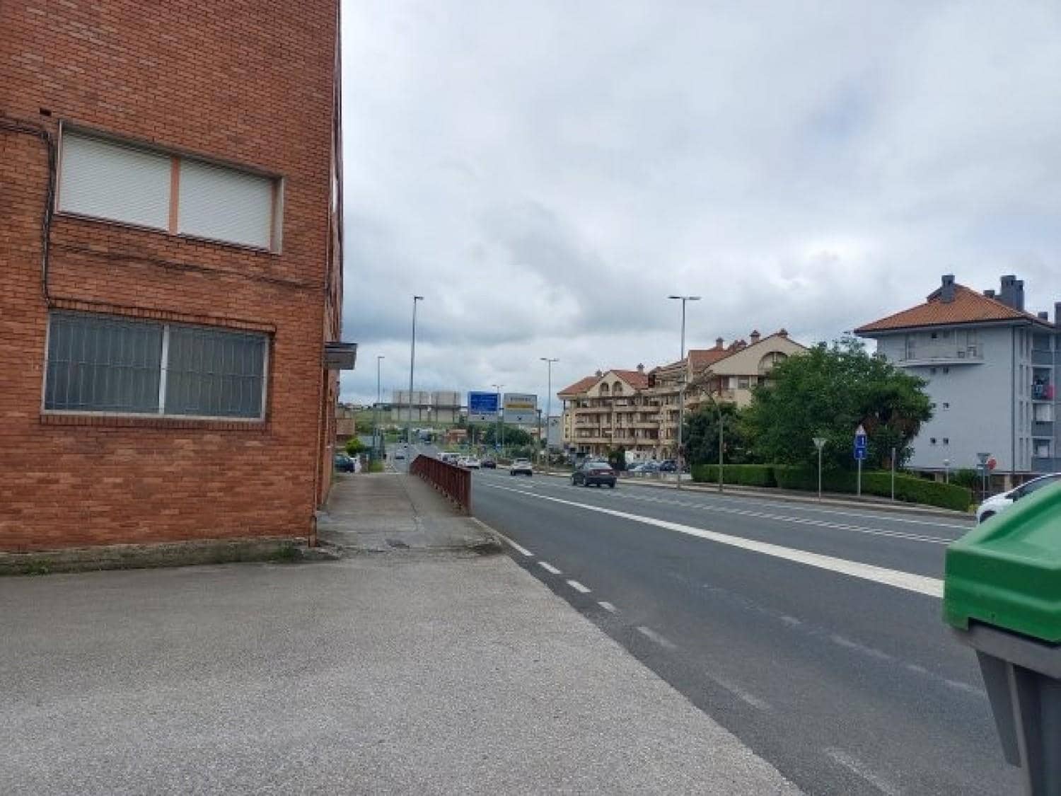 Kommersiell till salu i Santander - 150 000 € (Ref: 8413378)