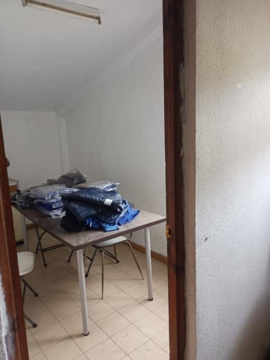 Kommersiell till salu i Santander - 150 000 € (Ref: 8413378)