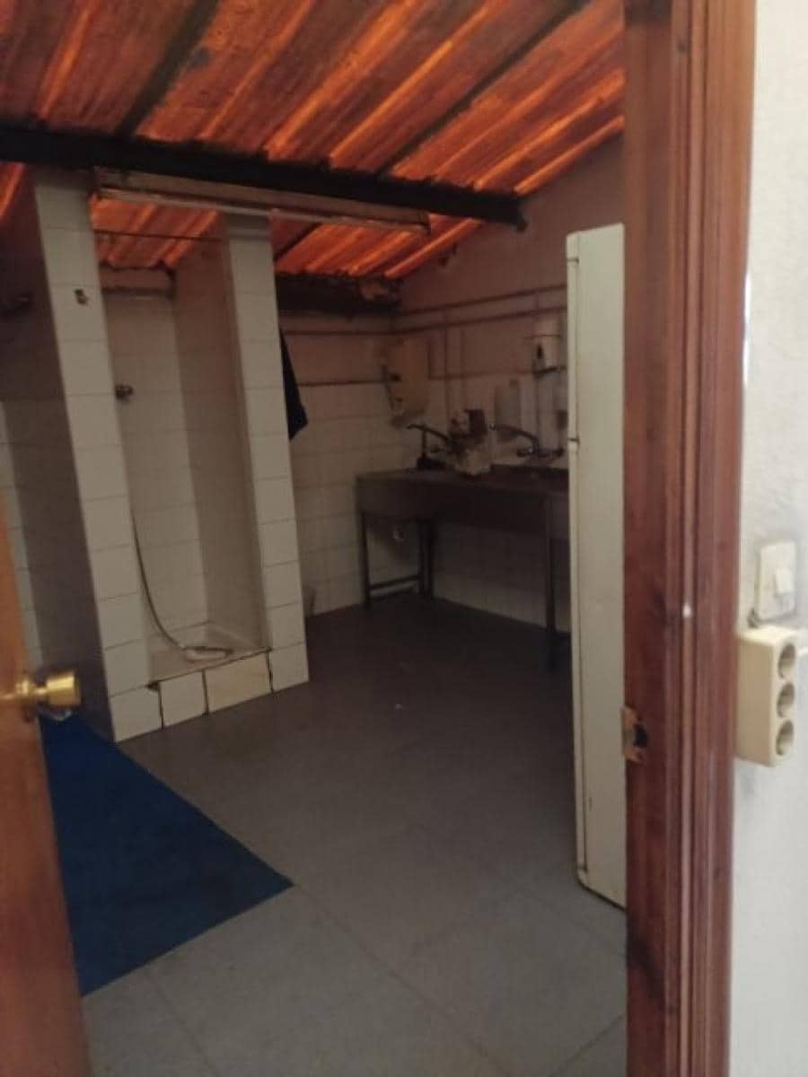 Kommersiell till salu i Santander - 150 000 € (Ref: 8413378)