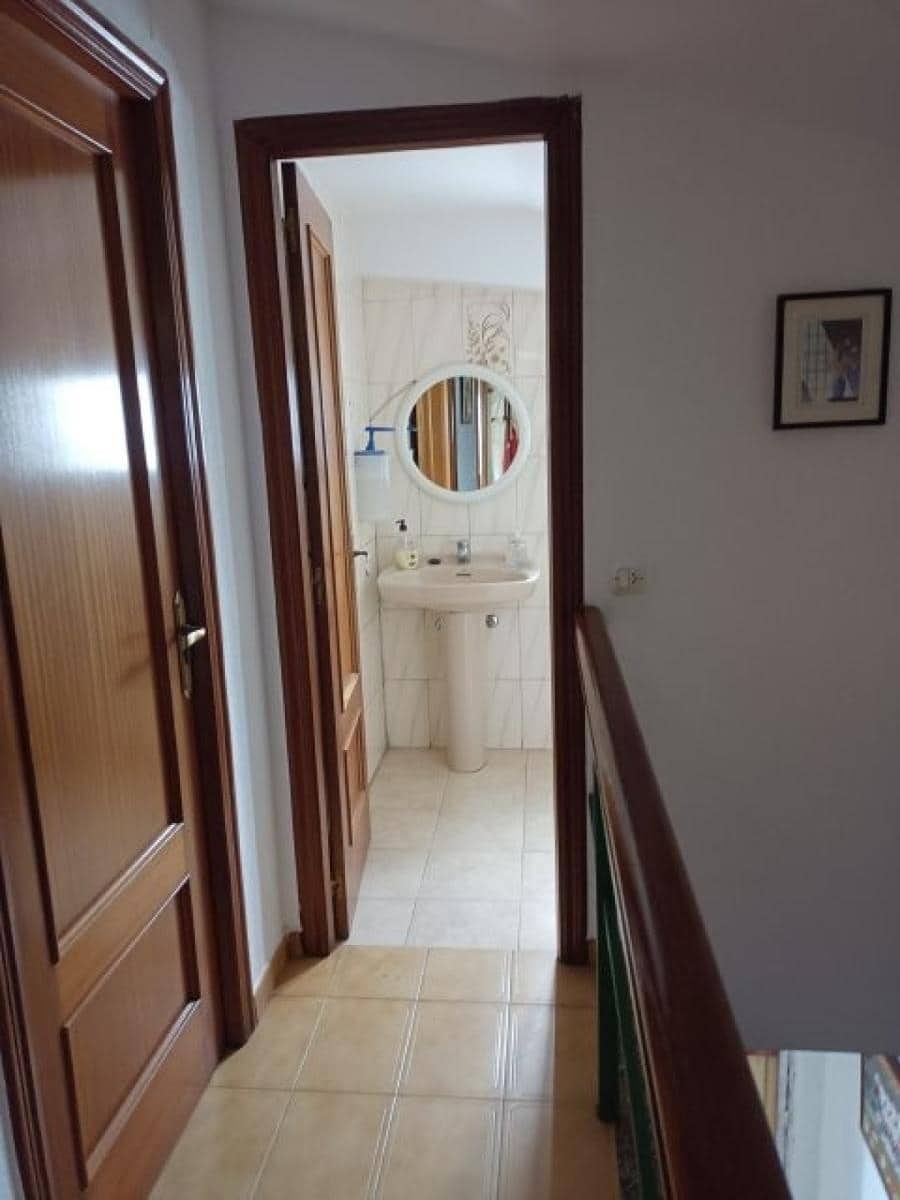 Kommersiell till salu i Santander - 150 000 € (Ref: 8413378)