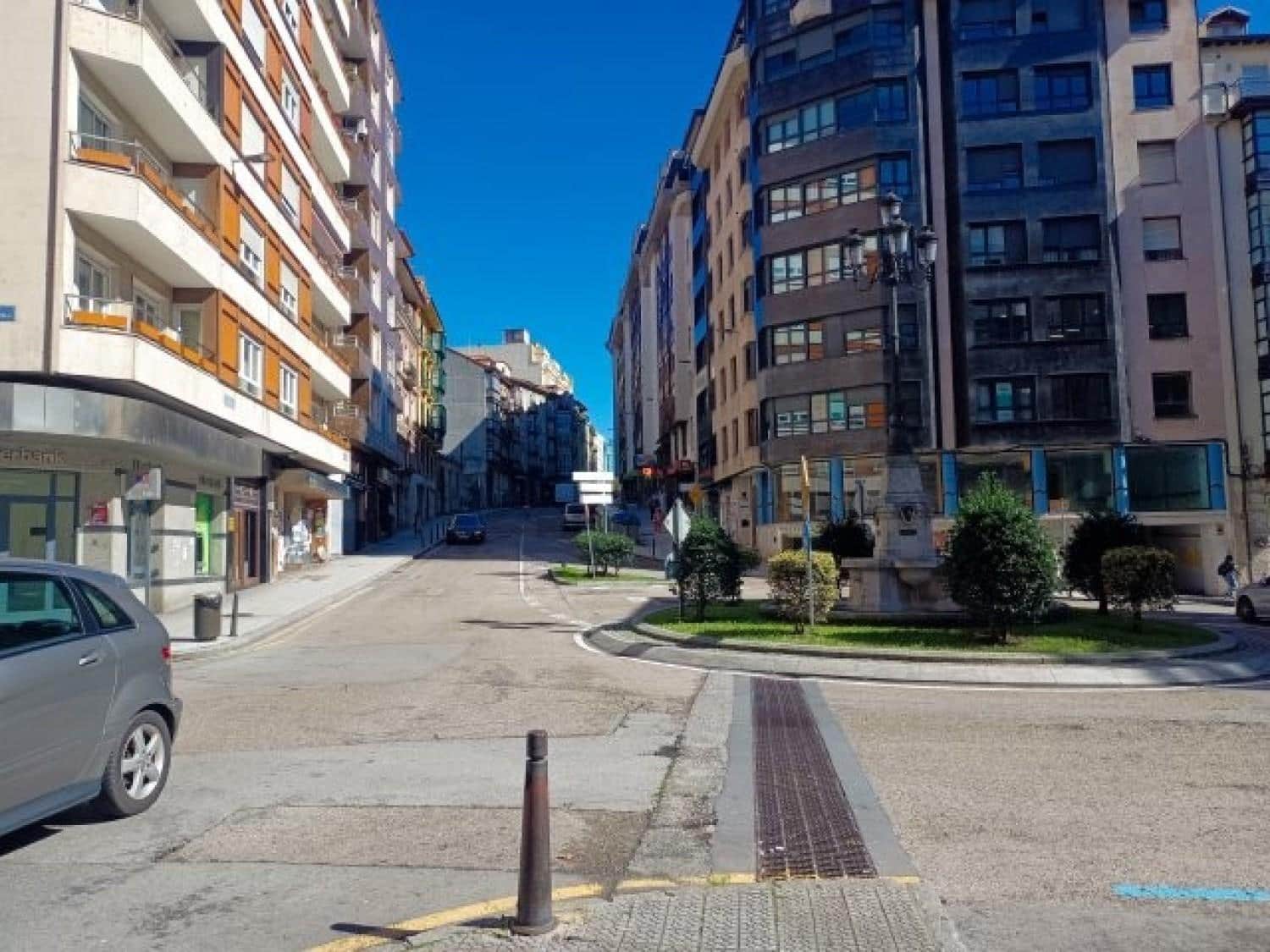 Erhverv til salg i Santander - € 165.000 (Ref: 8599848)