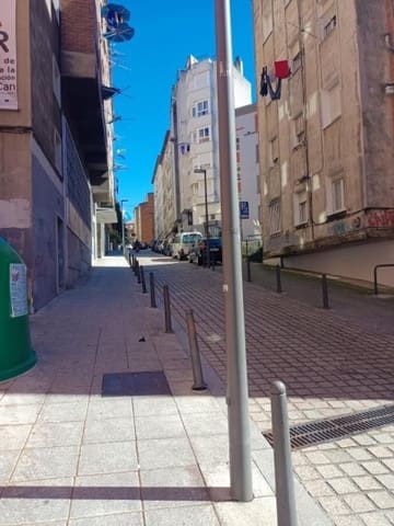 Comercial para venda em Santander - 165 000 € (Ref: 8599848)