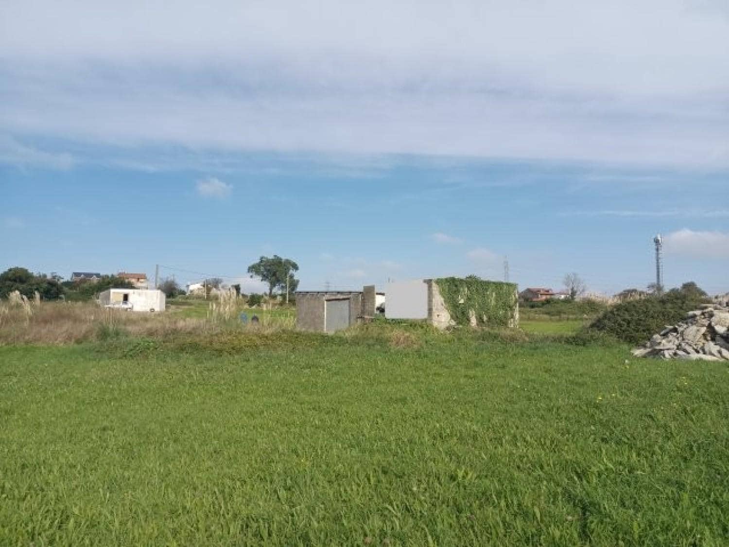 Tontti myytävänä paikassa Santander - 200 000 € (Ref: 8652897)