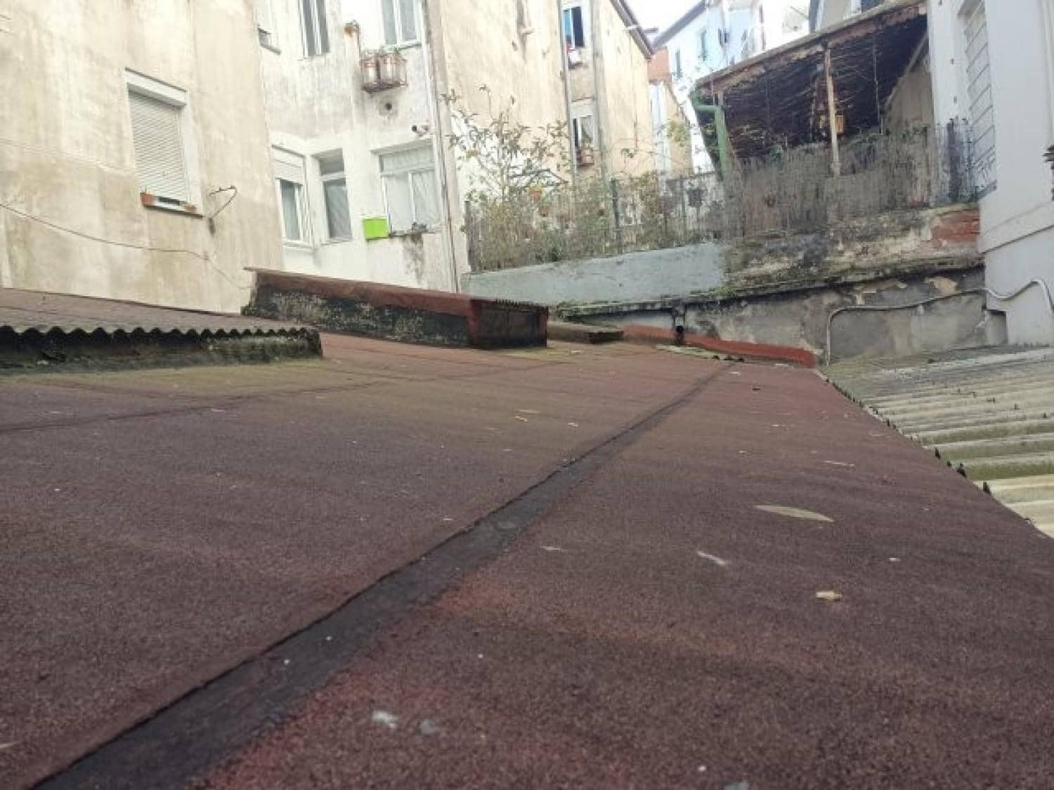 Kommersiell til salgs i Santander - € 250 000 (Ref: 8672136)