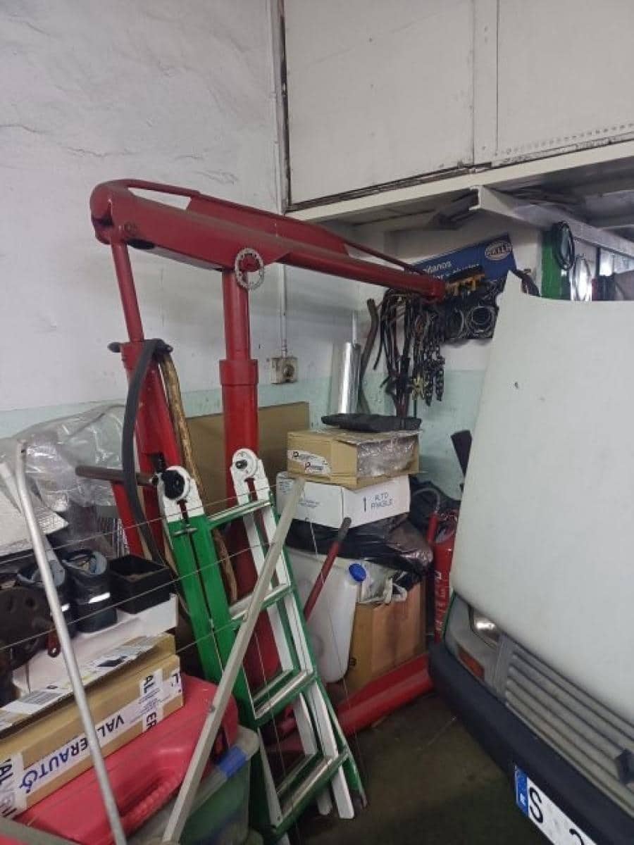 Kommersiell til salgs i Santander - € 250 000 (Ref: 8672136)