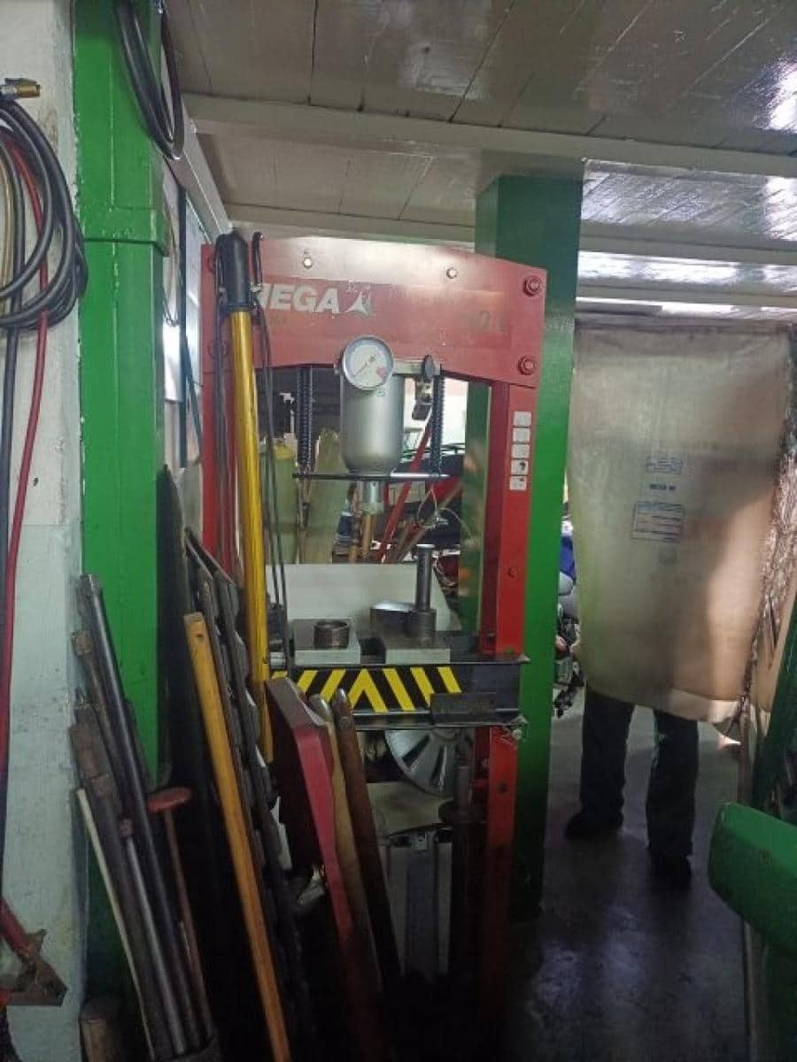 Kommersiell til salgs i Santander - € 250 000 (Ref: 8672136)