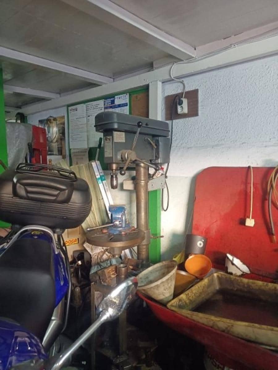 Kommersiell til salgs i Santander - € 250 000 (Ref: 8672136)