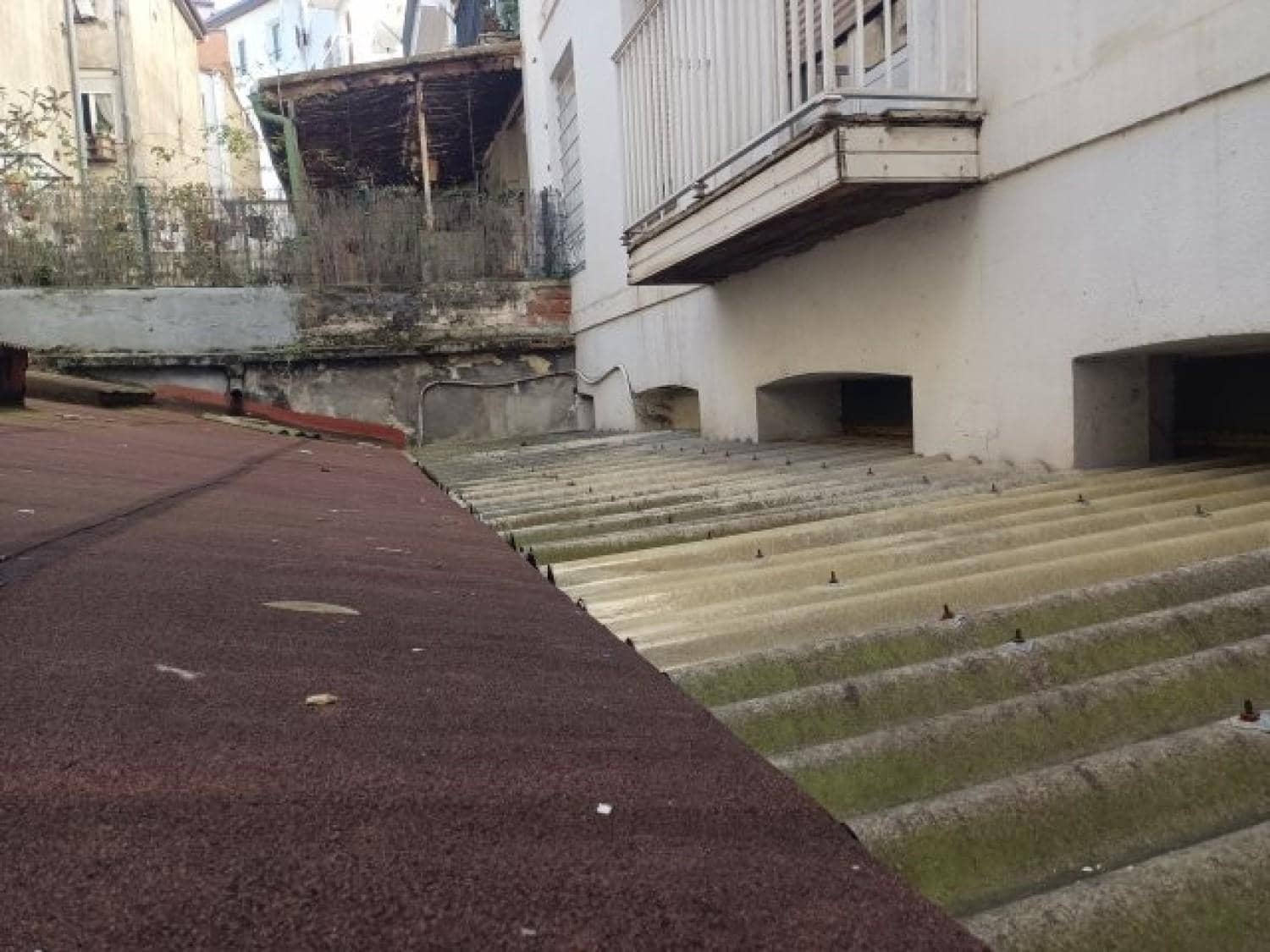 Kommersiell til salgs i Santander - € 250 000 (Ref: 8672136)