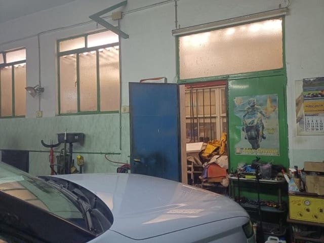 Local Comercial en Santander en venta - 250.000 € (Ref: 8672136)