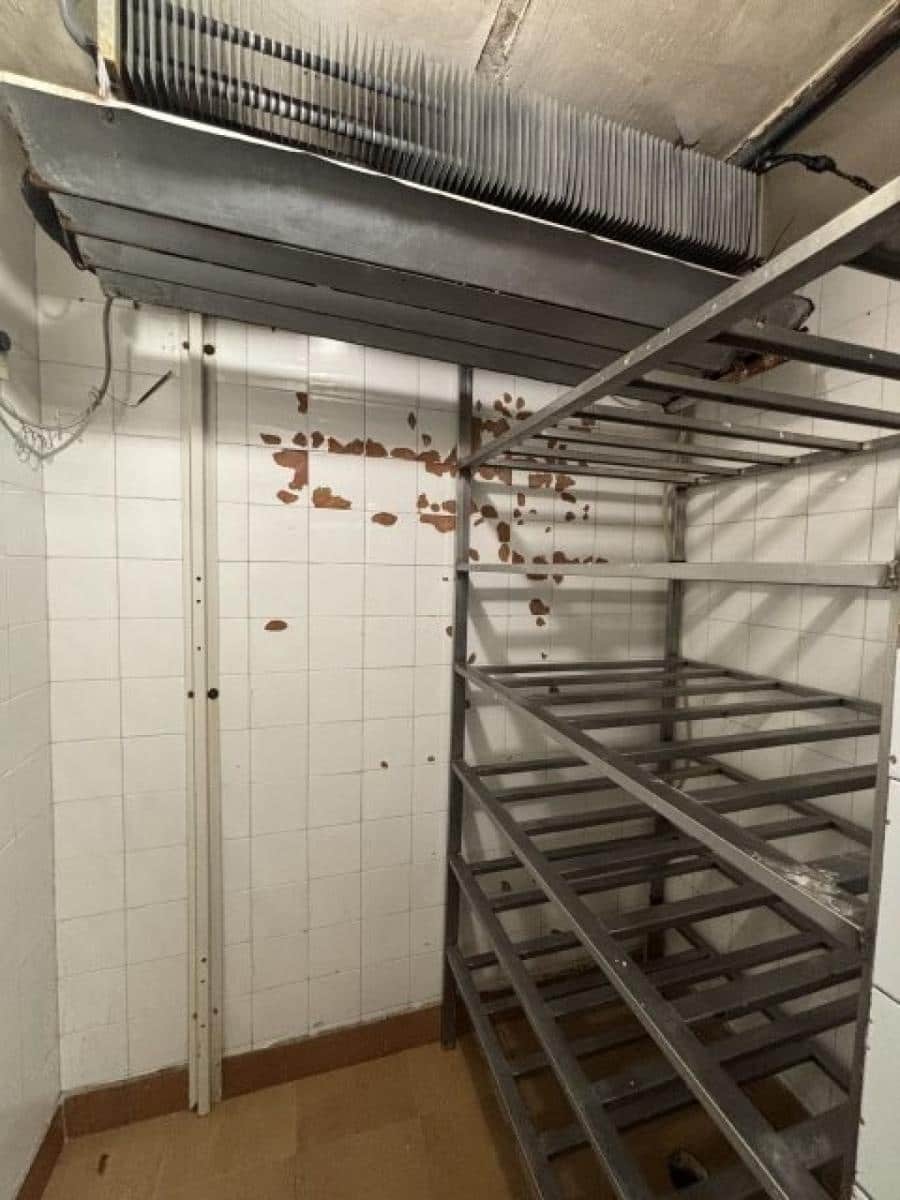 Erhverv til salg i Santander - € 80.000 (Ref: 8679879)