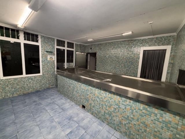 Erhverv til salg i Santander - € 80.000 (Ref: 8679879)