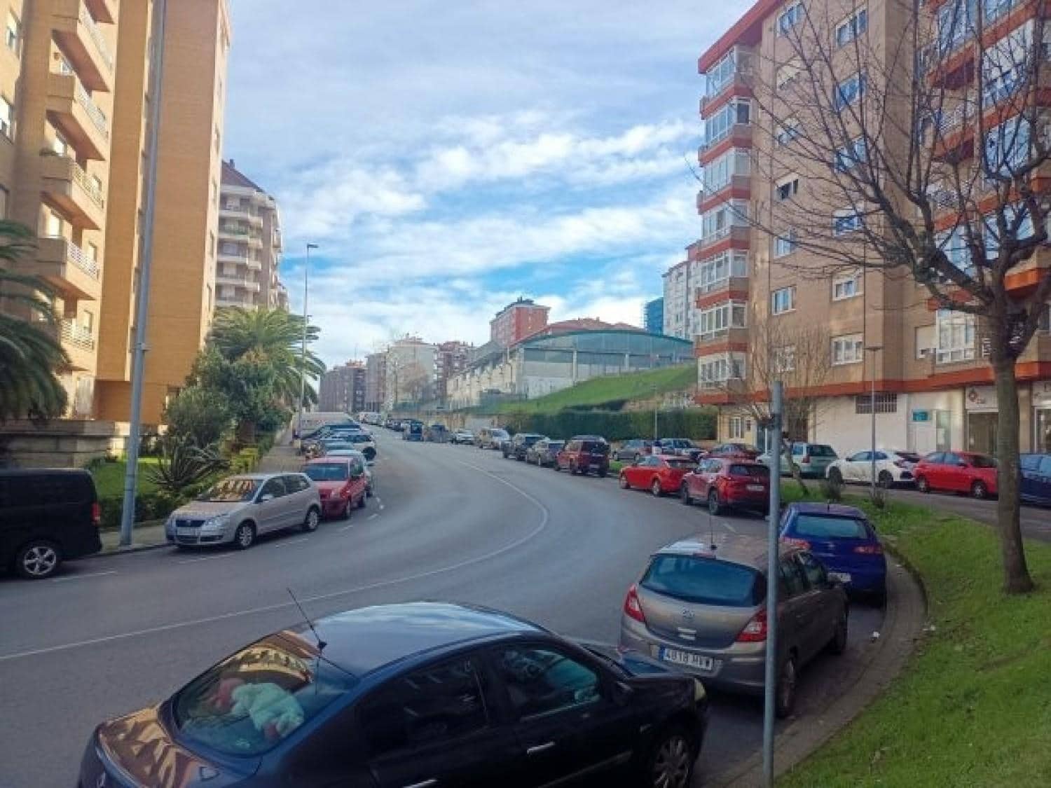 Kommersiell til salgs i Santander - € 230 000 (Ref: 8766799)