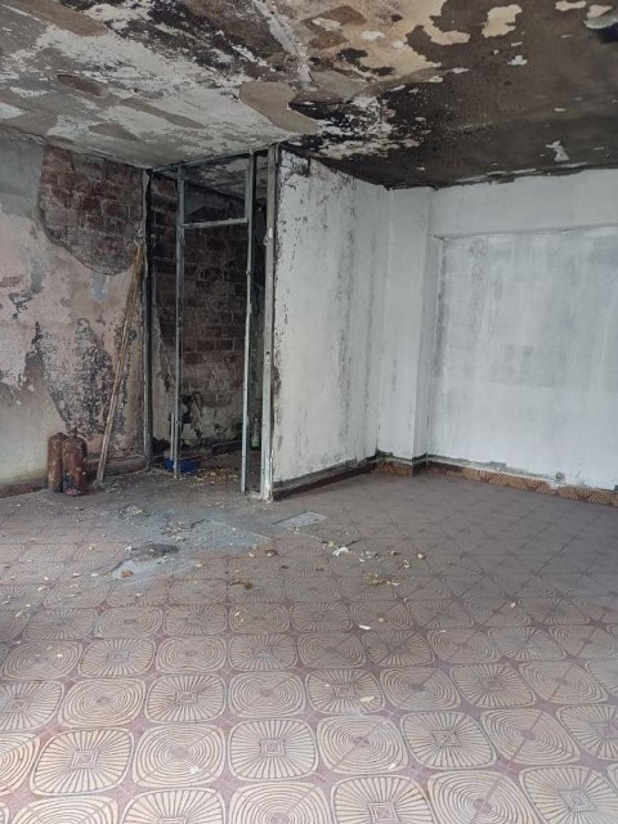 Erhverv til salg i Santander - € 36.000 (Ref: 8778399)