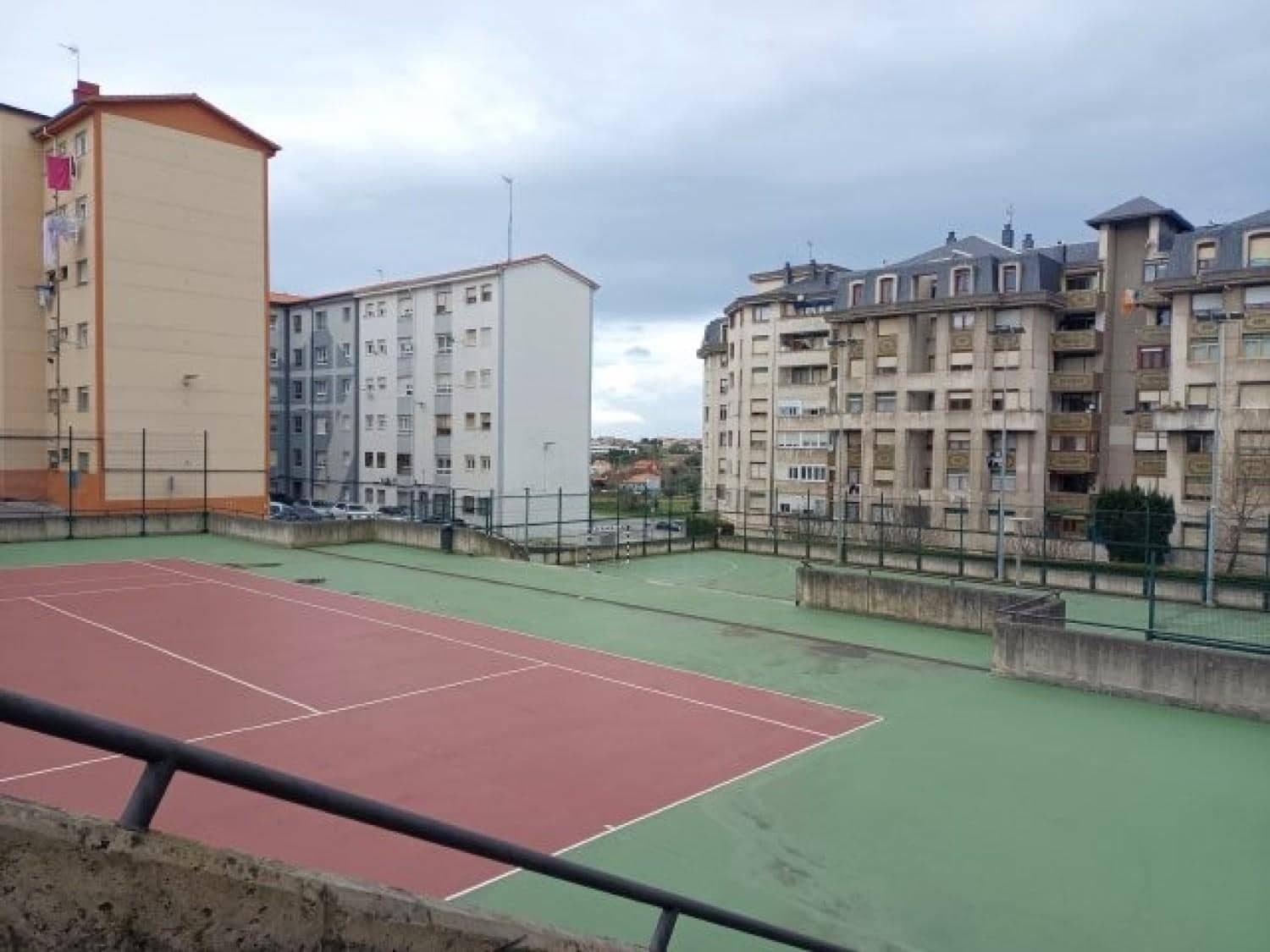 Erhverv til salg i Santander - € 36.000 (Ref: 8778399)