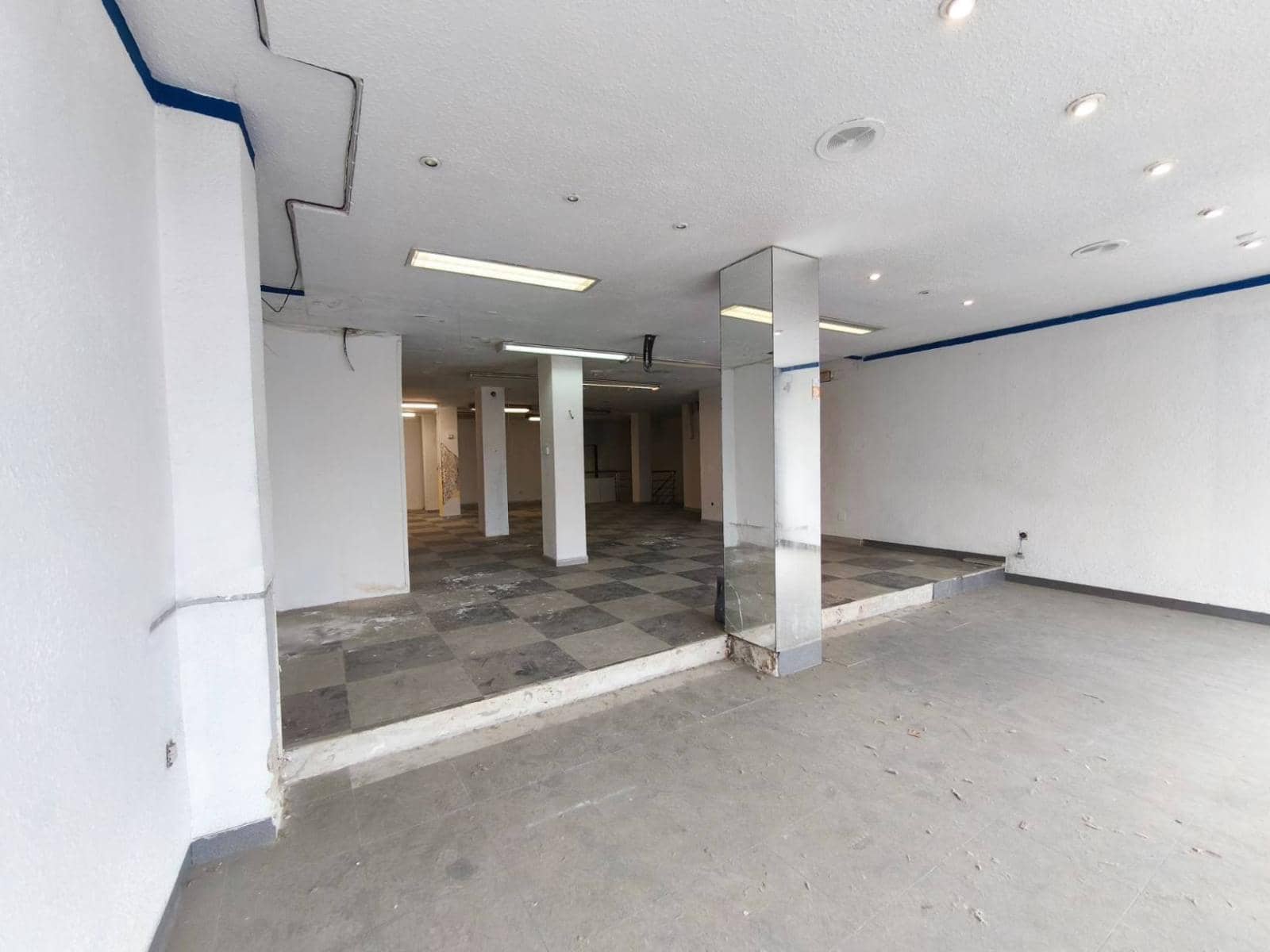 Komercyjne na sprzedaż w Santander - 230 000 € (Ref: 8900071)