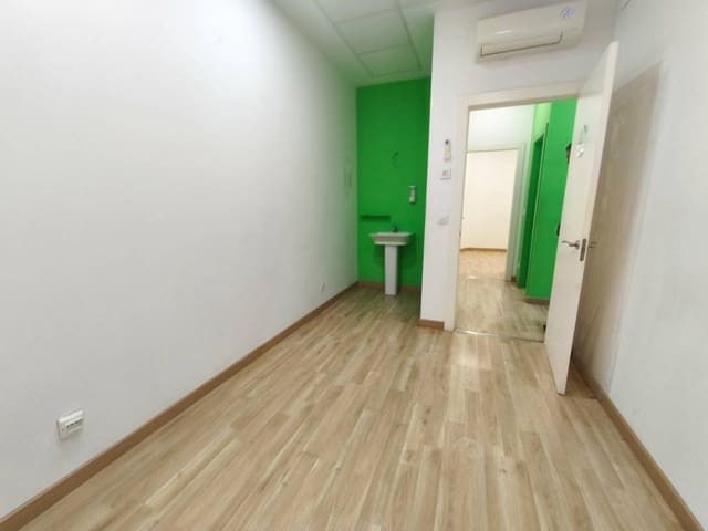 Erhverv til leje i Santander - € 2.500 (Ref: 8988205)