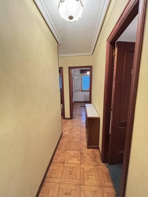 3 soveværelse Lejlighed til salg i Torrelavega - € 170.000 (Ref: 9031450)