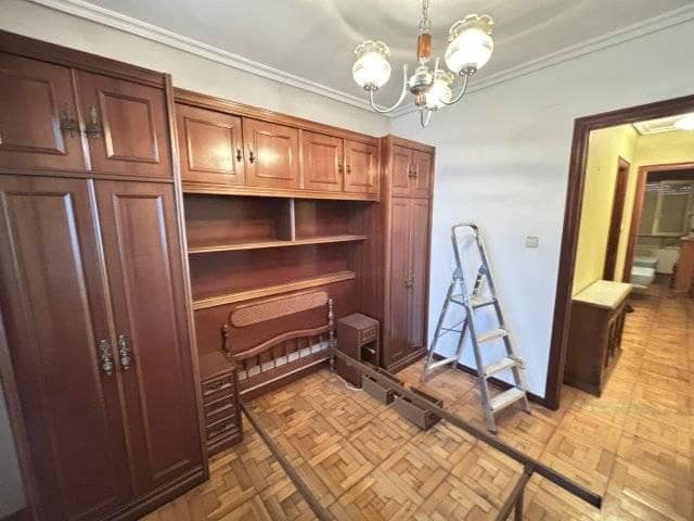 3 soveværelse Lejlighed til salg i Torrelavega - € 170.000 (Ref: 9031450)