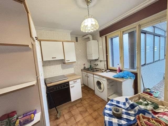 3 makuuhuone Asunto myytävänä paikassa Torrelavega - 170 000 € (Ref: 9031450)
