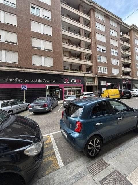 3 soveværelse Lejlighed til salg i Torrelavega - € 170.000 (Ref: 9031450)