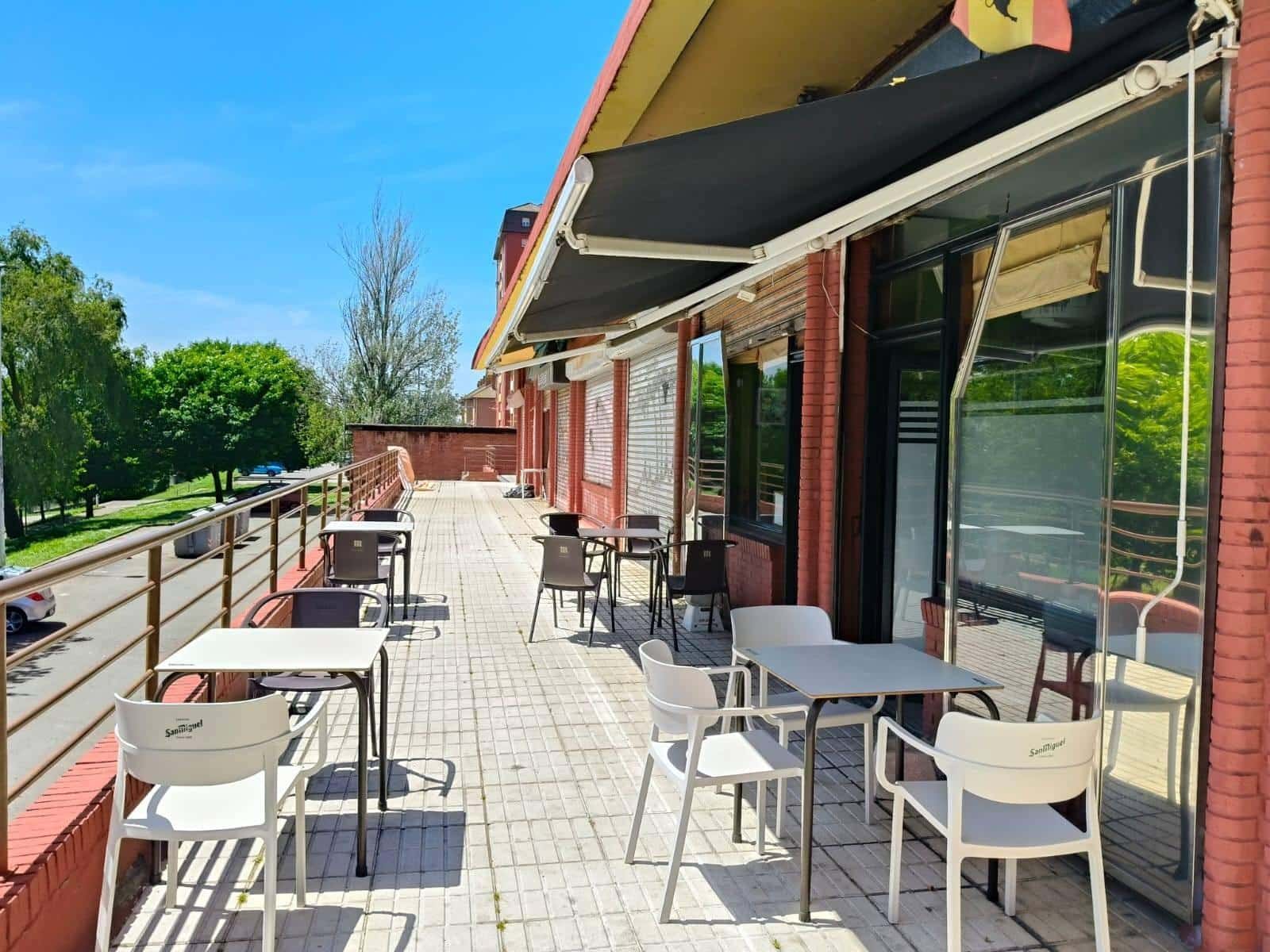 Erhverv til salg i Santander - € 45.000 (Ref: 9049123)