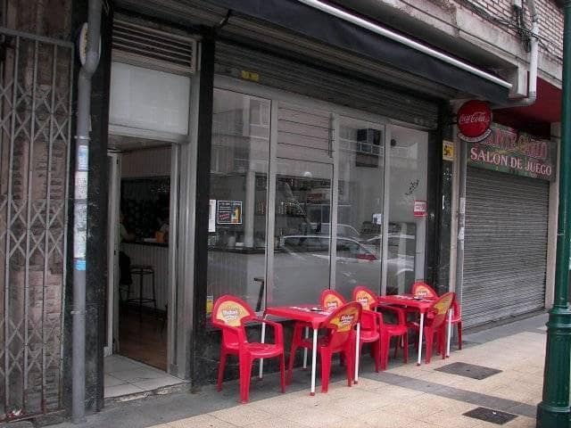 Commercial for rent in Torrelavega - € 500 (Ref: 9081484)