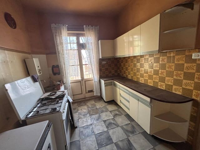 4 soverom Leilighet til salgs i Torrelavega - € 190 000 (Ref: 9095212)