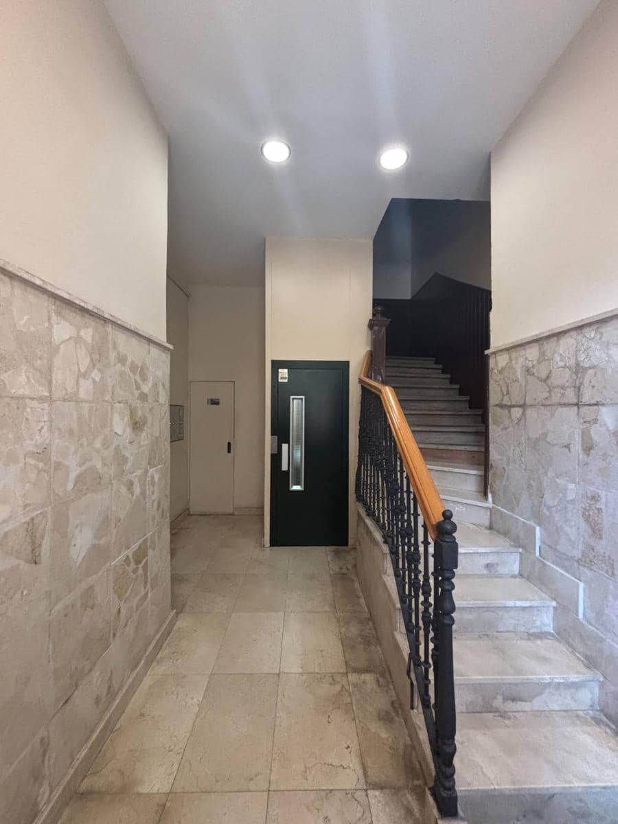 4 Zimmer Wohnung zu verkaufen in Torrelavega - 190.000 € (Ref: 9095212)