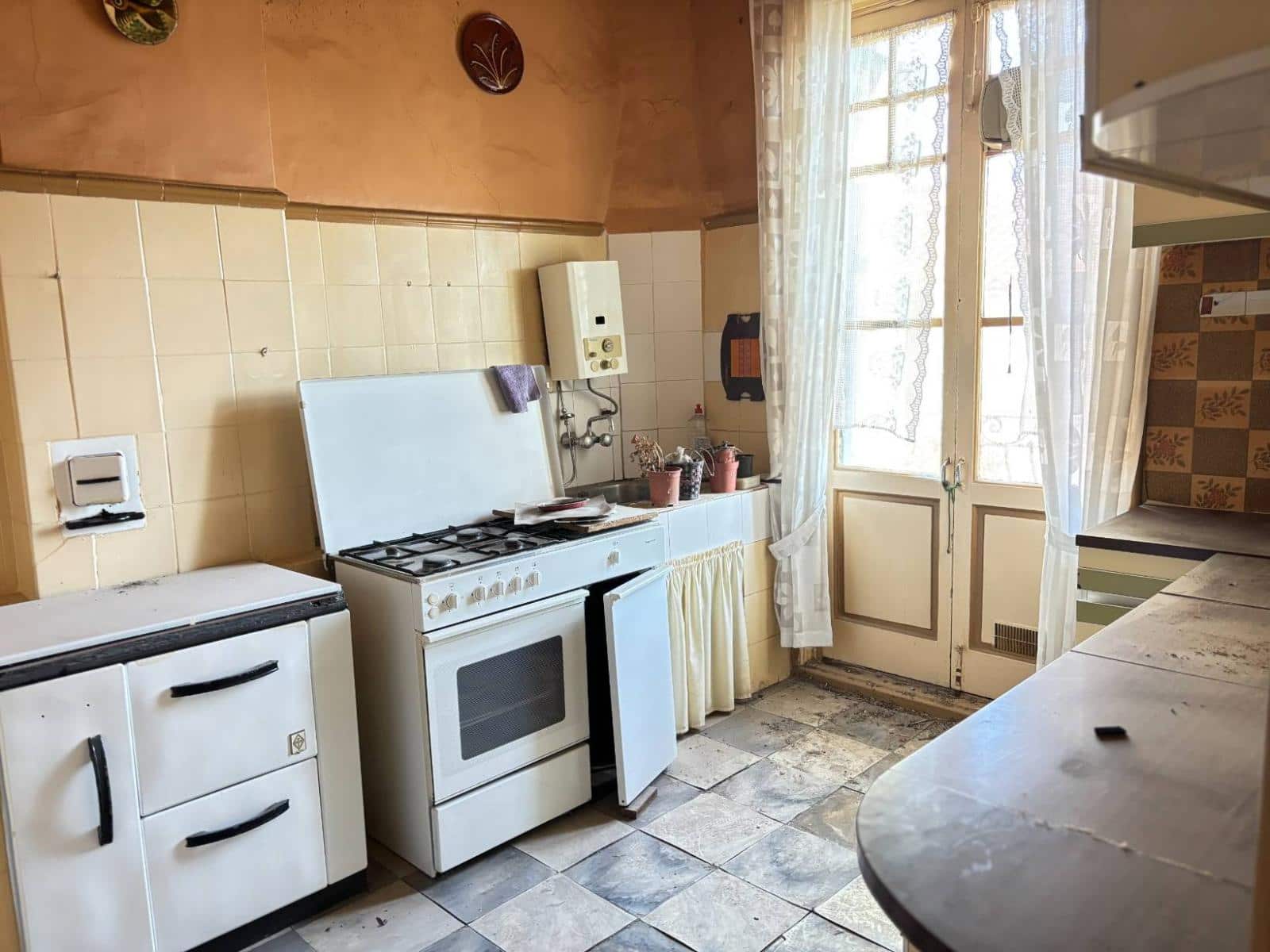 4 Zimmer Wohnung zu verkaufen in Torrelavega - 190.000 € (Ref: 9095212)