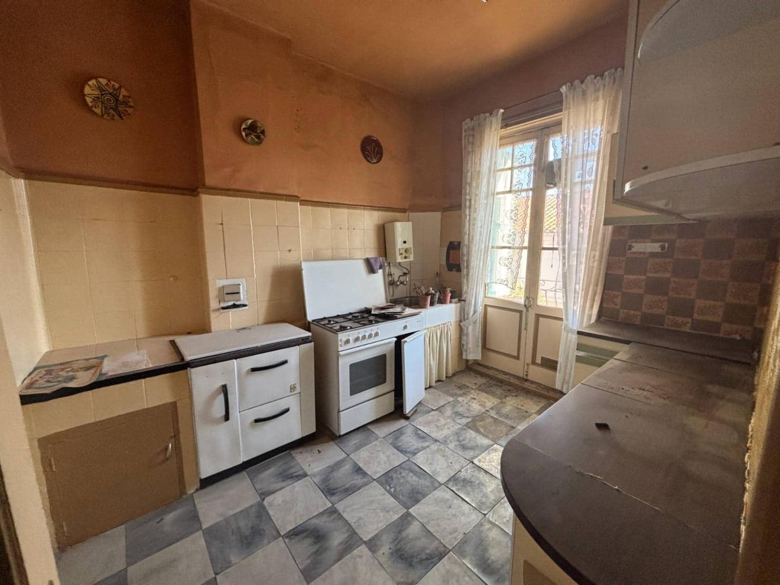 4 Zimmer Wohnung zu verkaufen in Torrelavega - 190.000 € (Ref: 9095212)