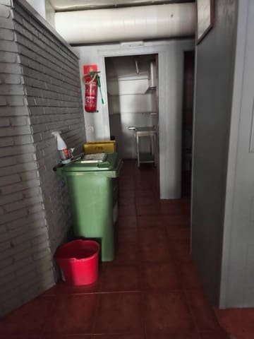 Comercial para venda em Santander - 109 000 € (Ref: 9100711)