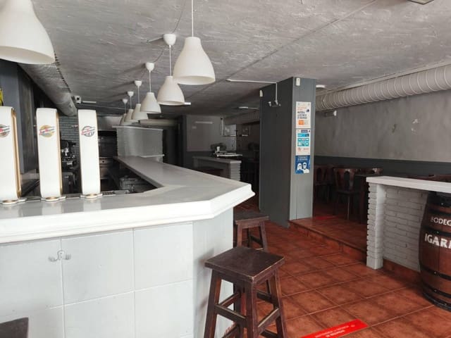 Comercial para venda em Santander - 109 000 € (Ref: 9100711)