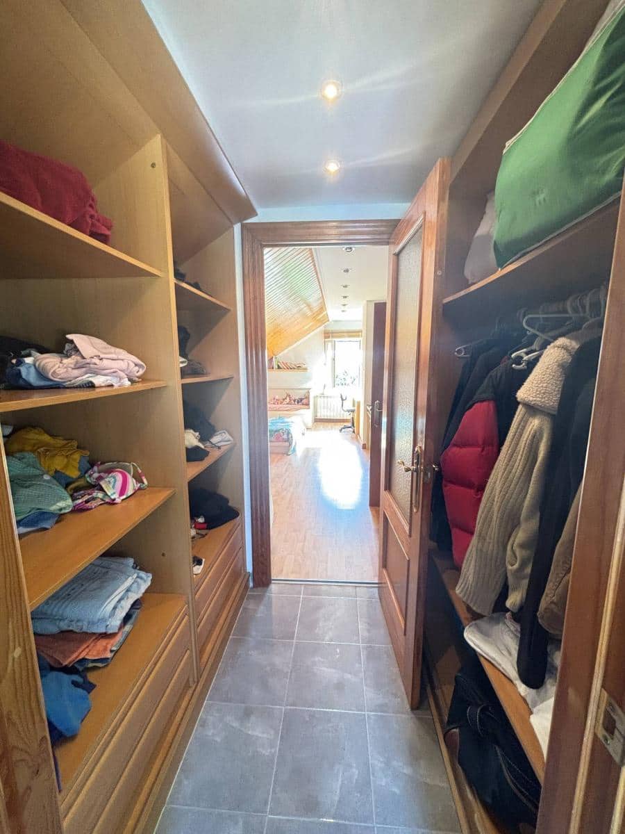 5 makuuhuone Paritalo myytävänä paikassa Parbayon - 390 000 € (Ref: 9114098)