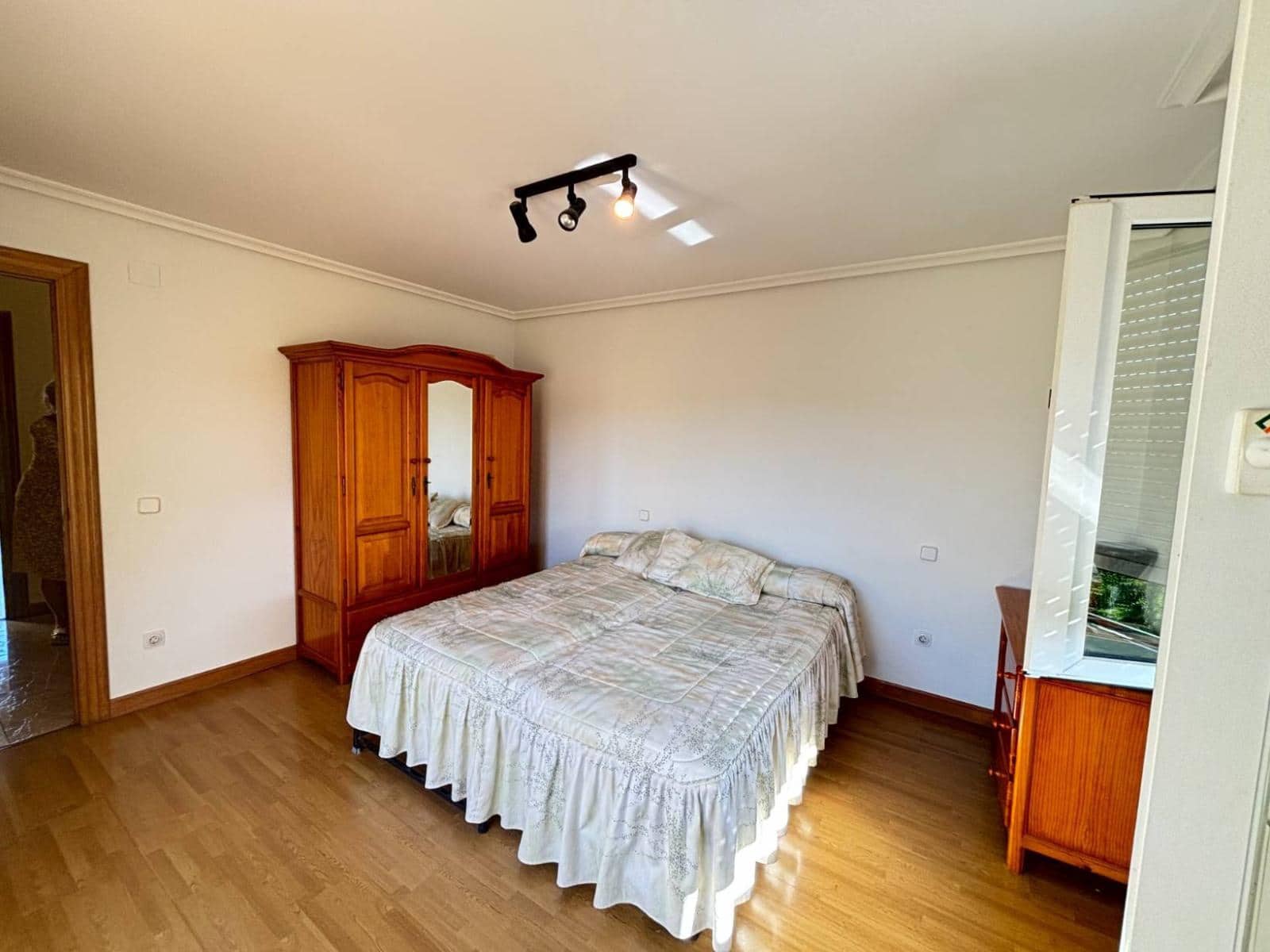 5 makuuhuone Paritalo myytävänä paikassa Parbayon - 390 000 € (Ref: 9114098)