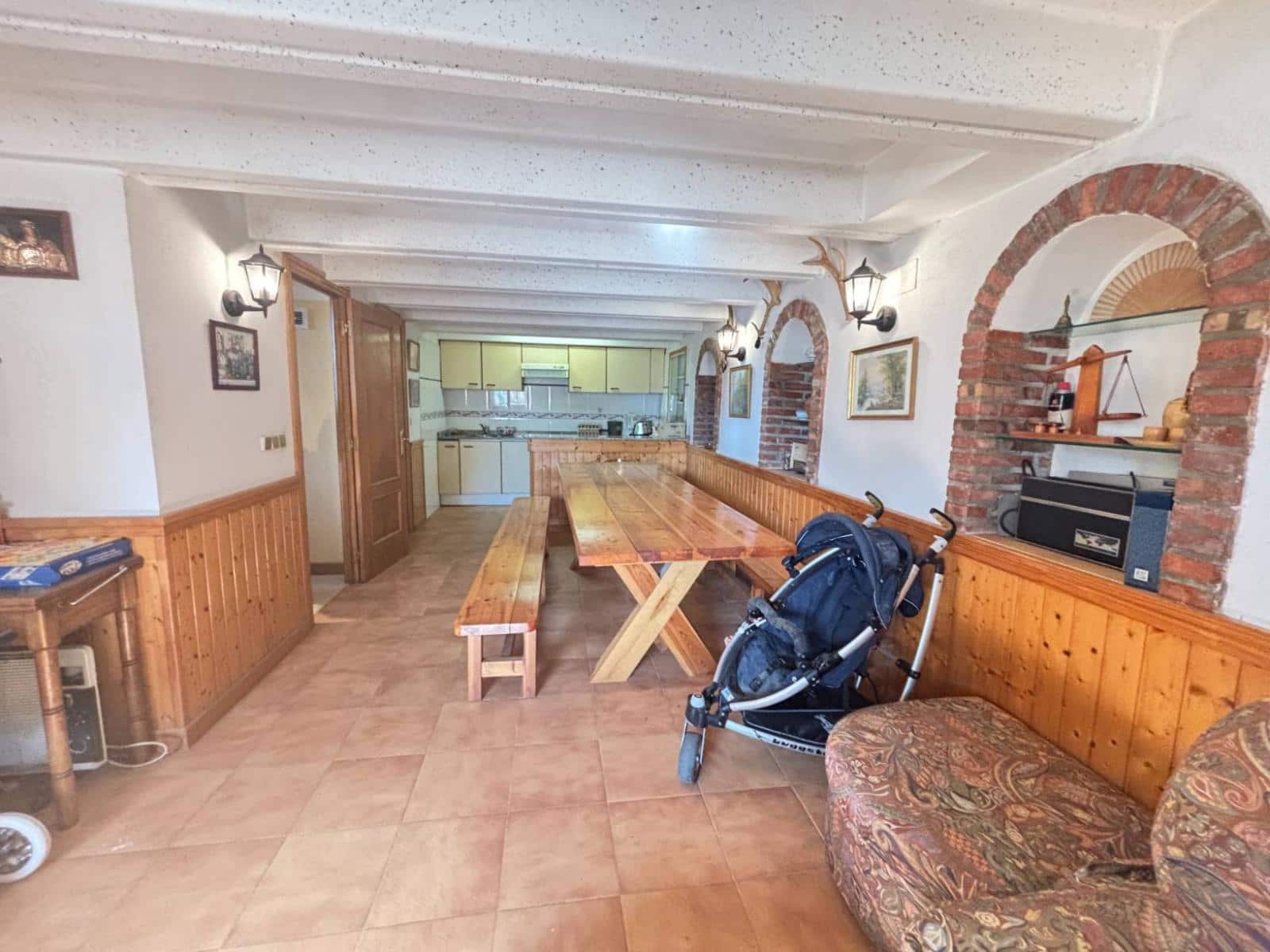 5 makuuhuone Paritalo myytävänä paikassa Parbayon - 390 000 € (Ref: 9114098)