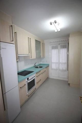 3 makuuhuone Asunto vuokrattavana paikassa Santander - 900 € (Ref: 9197713)