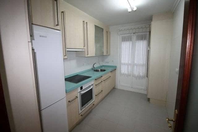 3 makuuhuone Asunto vuokrattavana paikassa Santander - 900 € (Ref: 9197713)