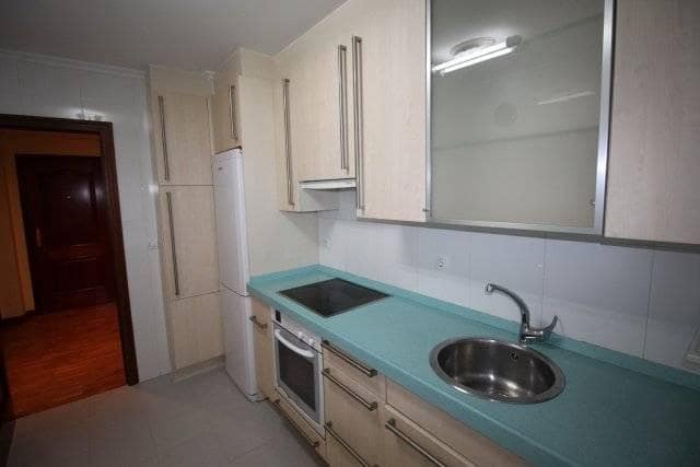 3 makuuhuone Asunto vuokrattavana paikassa Santander - 900 € (Ref: 9197713)