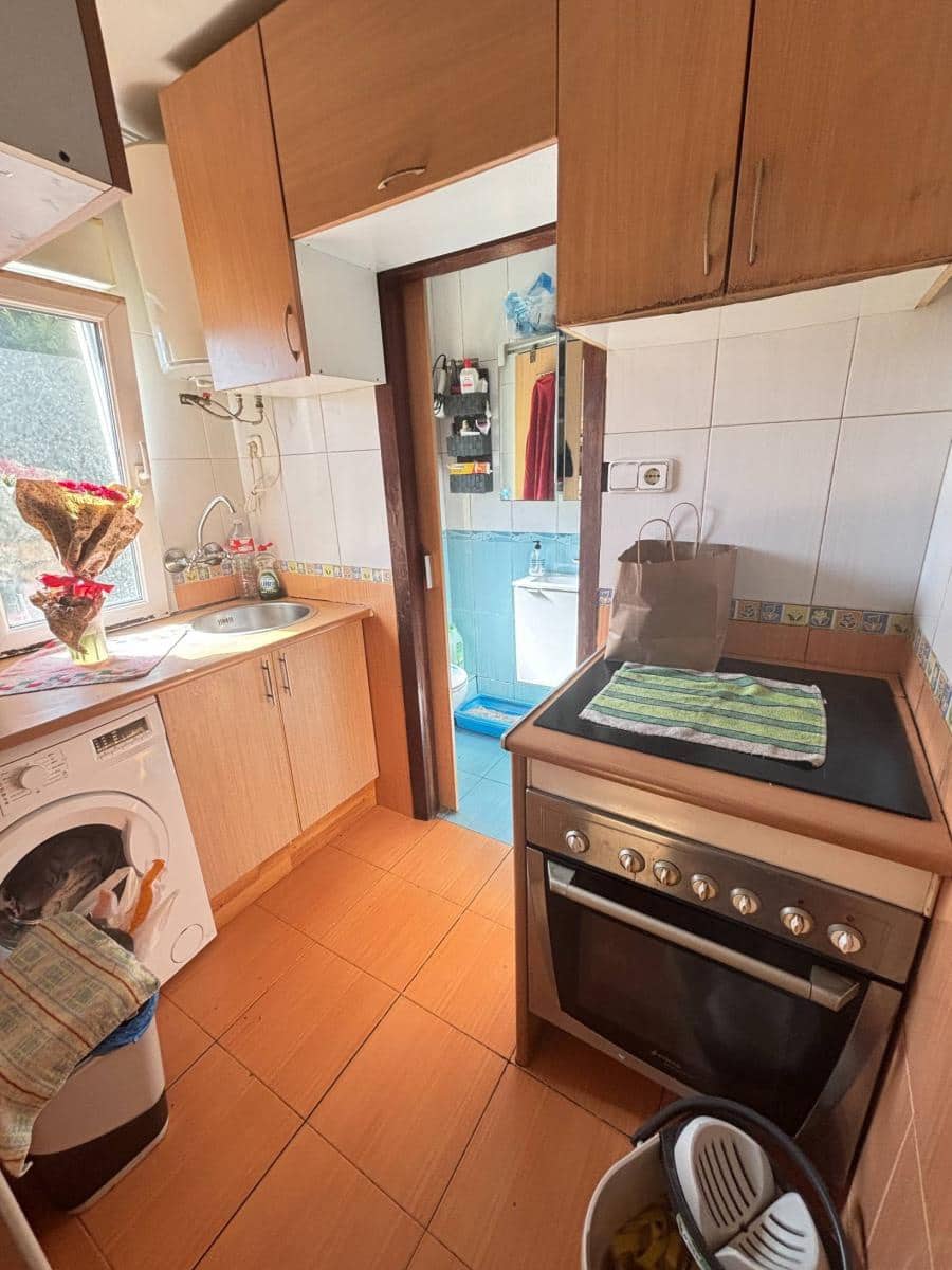 3 soveværelse Lejlighed til salg i Santander - € 110.000 (Ref: 9219918)