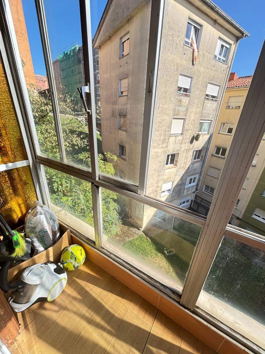 3 soveværelse Lejlighed til salg i Santander - € 110.000 (Ref: 9219918)