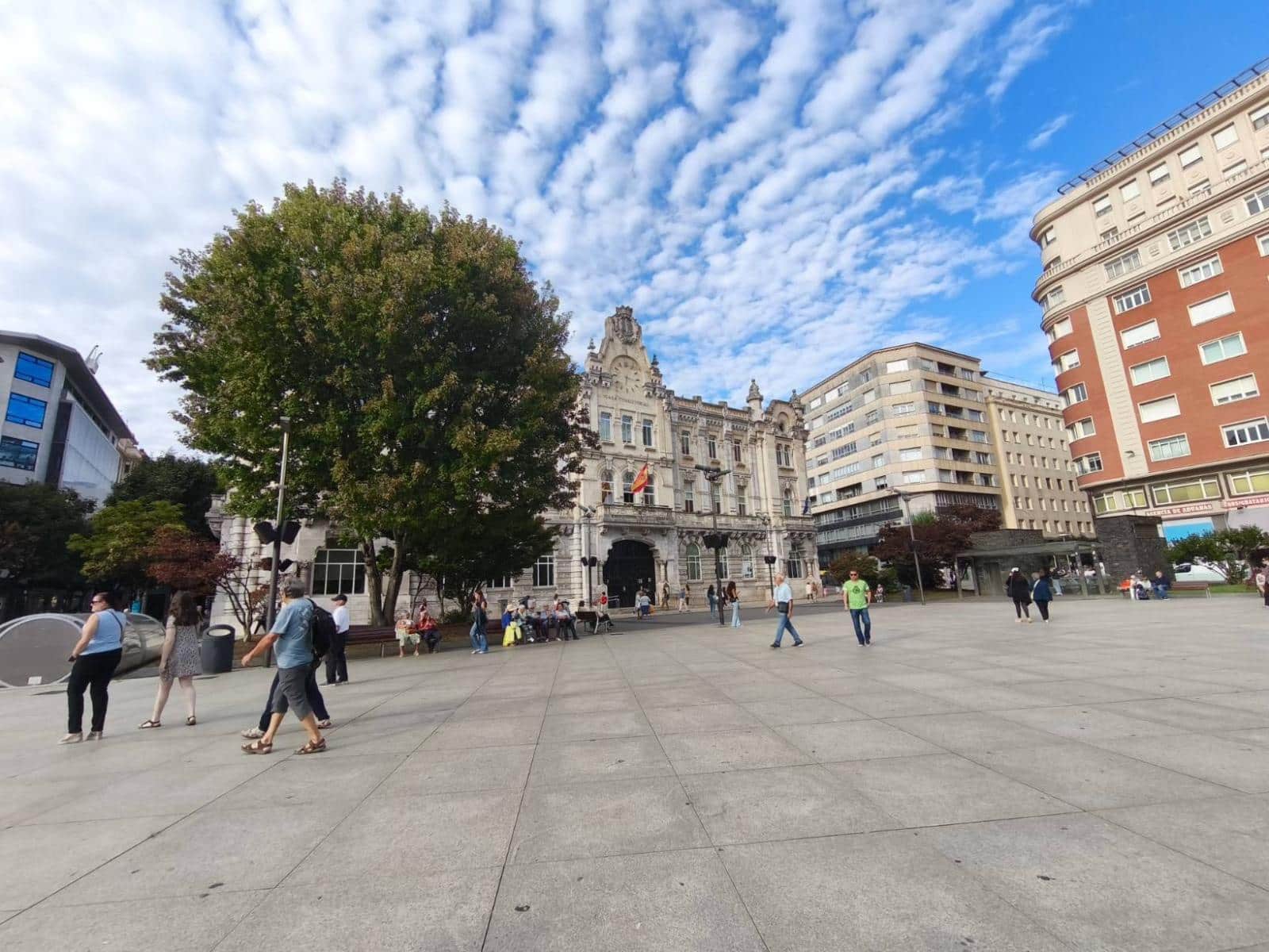 Erhverv til salg i Santander - € 45.000 (Ref: 9228486)